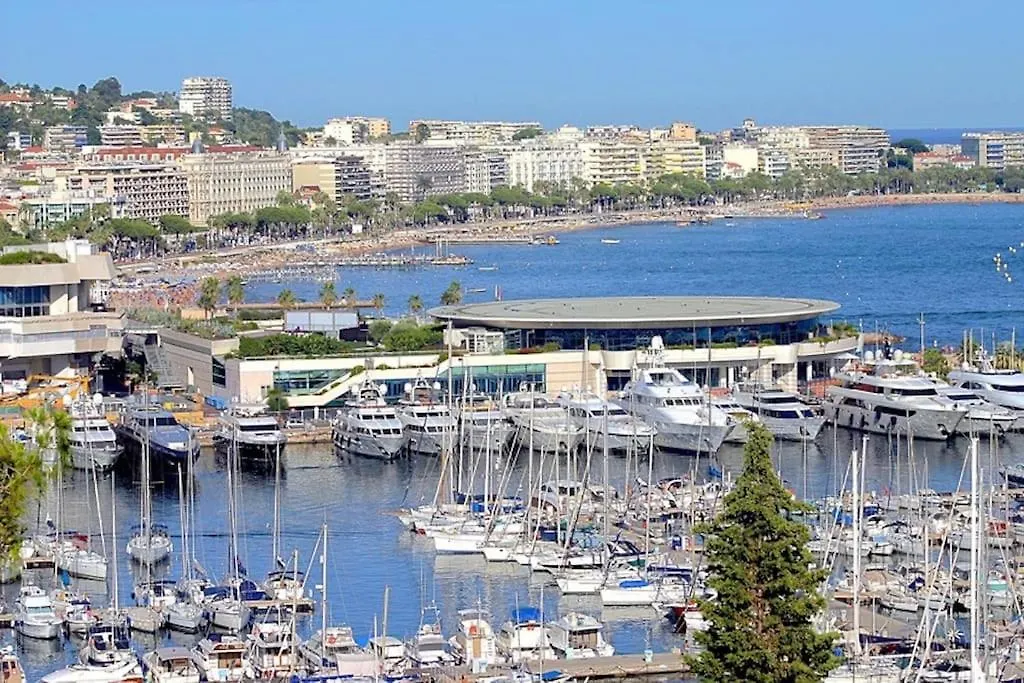 Apartament Cannes 3 Bedroom 3 Bath Close To Palais & Croisette By Olam Properties Francja