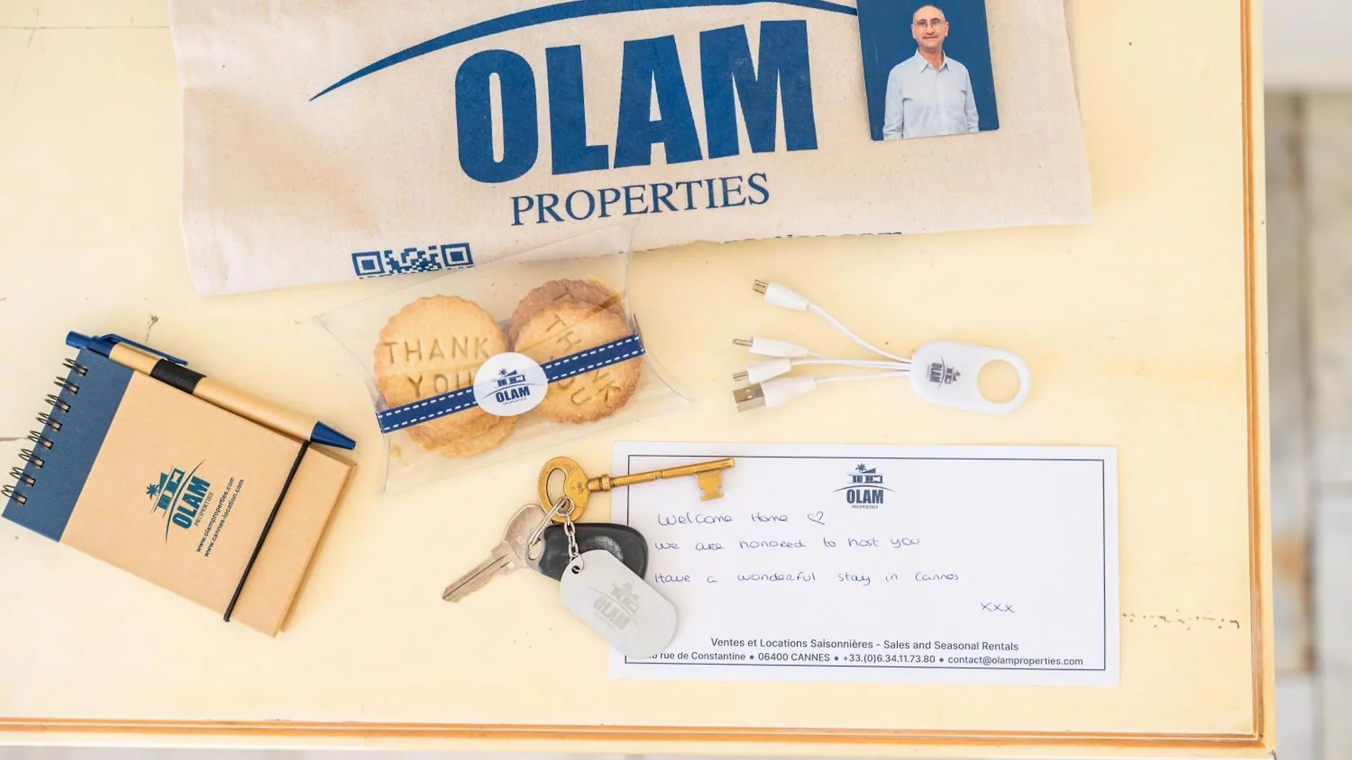 Cannes 3 Bedroom 3 Bath Close To Palais & Croisette By Olam Properties 0*,  Francja